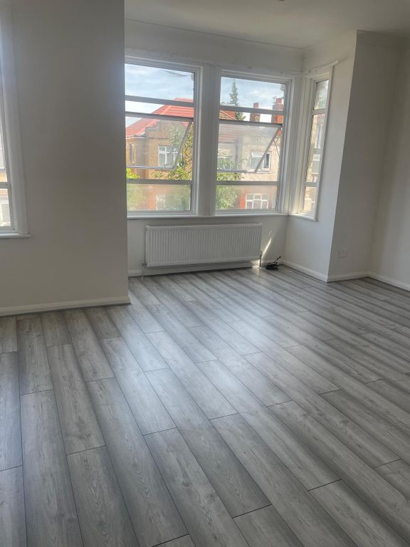 Property photo 1 of 9 2 Bed Flat To Rent Lady Margeret Road, Southall Ub1
