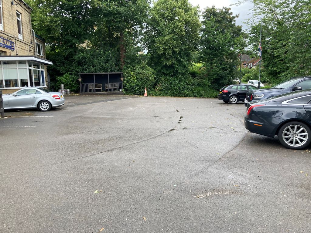 Property photo 3 of 3