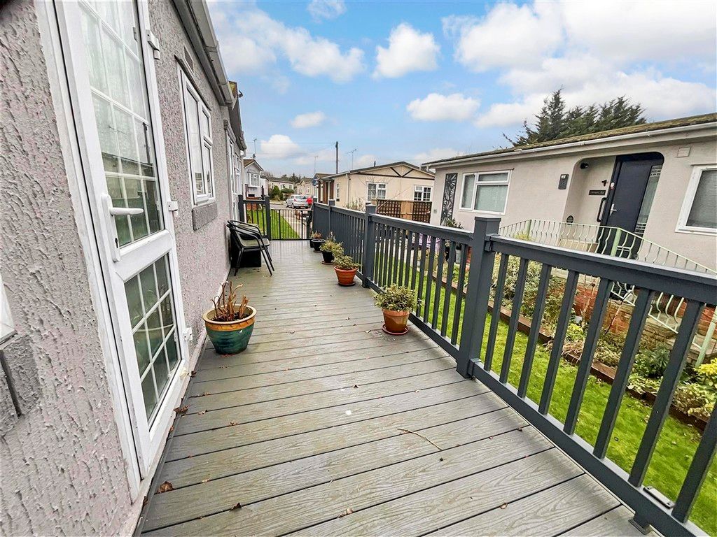 Property photo 1 of 4 Front