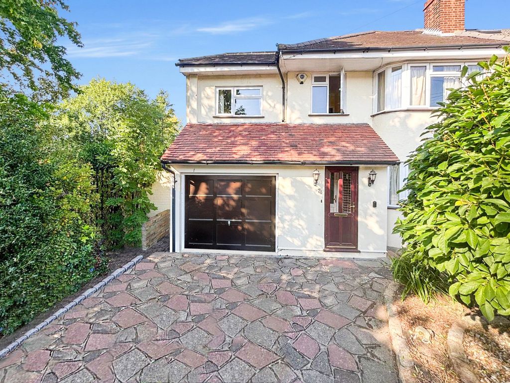 Property photo 1 of 13 Front