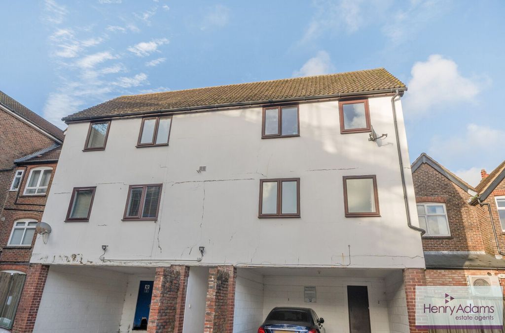 Additional image 9 of Studio for saleCharles Street, Petersfield GU32