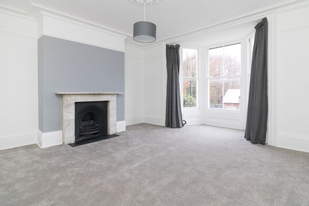 Property photo 1 of 7 2025290