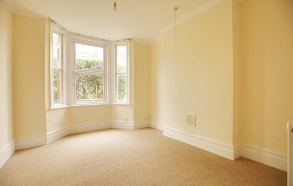 Property photo 2 of 3