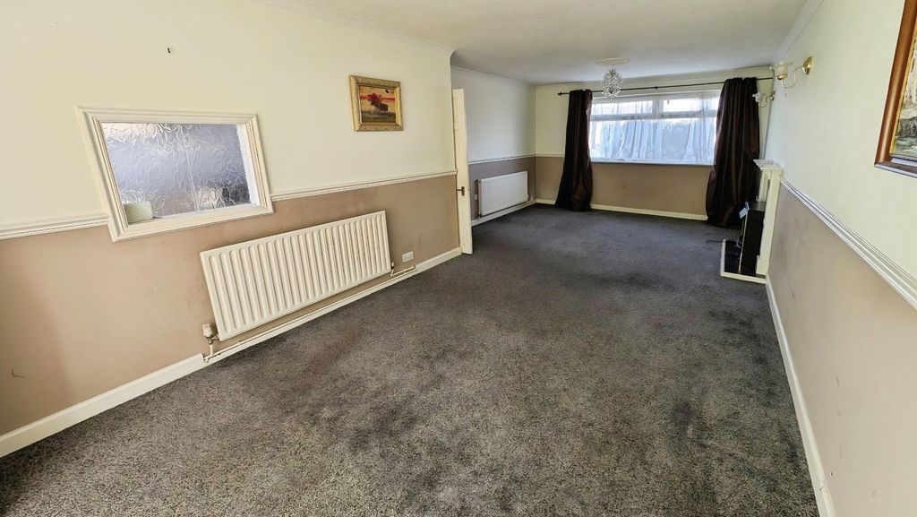 Property photo 2 of 14 Pbox-Img.Jpg