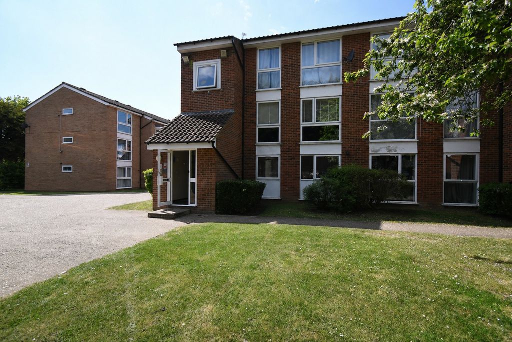 Property photo 1 of 10 4769611