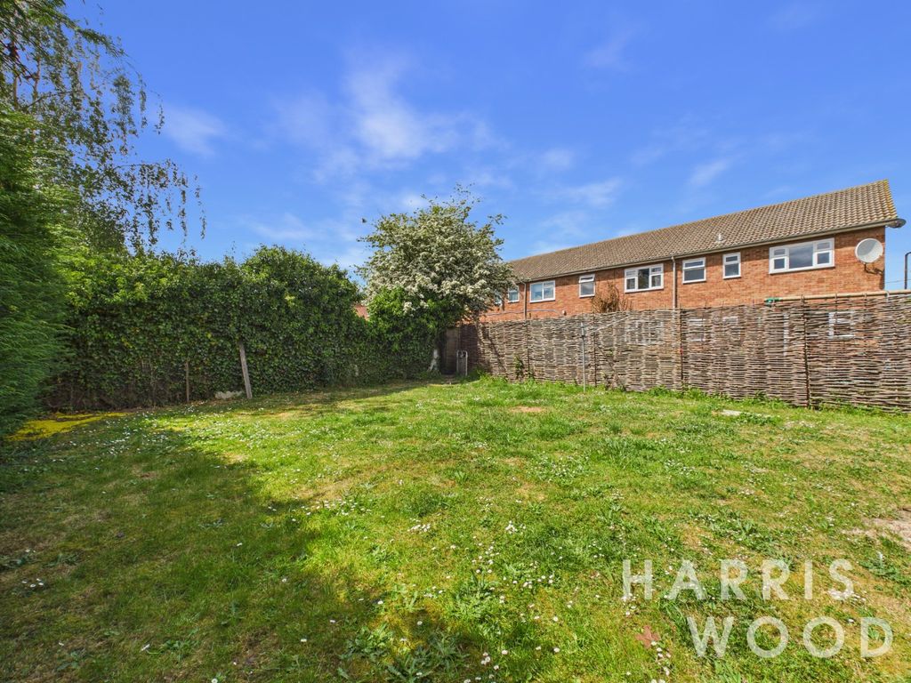 Property photo 2 of 16 5020244