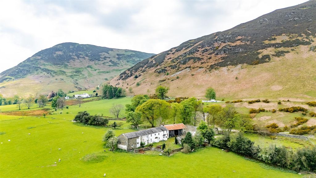Property photo 2 of 37 Dji_20250501134941_0054_D.Jpg