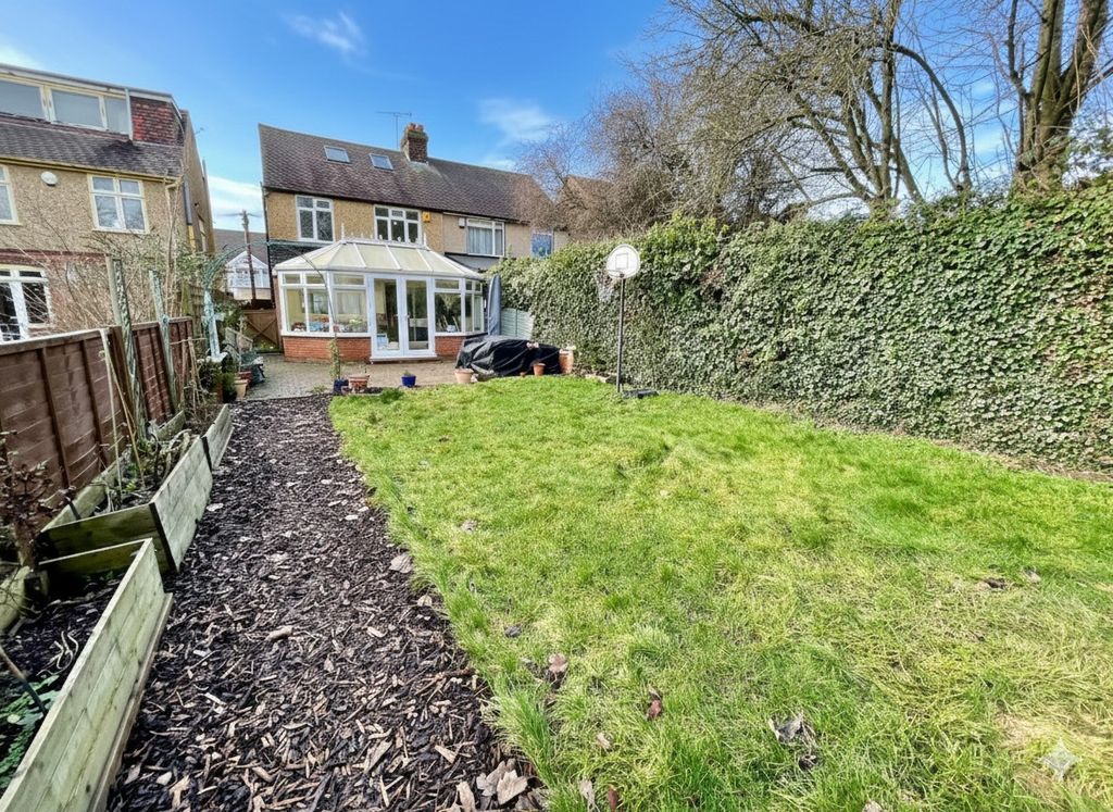 Property photo 2 of 19 4818283