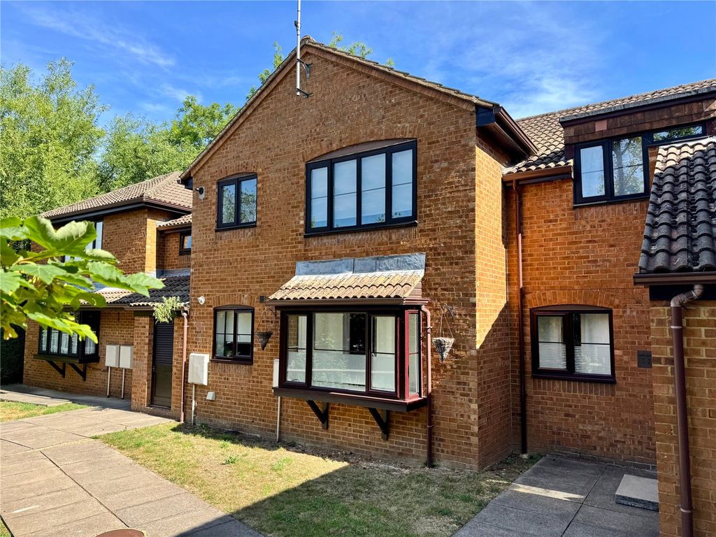 Property photo 1 of 13 Front