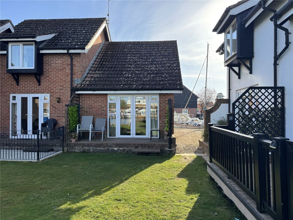 Property photo 1 of 14 Picture No. 18