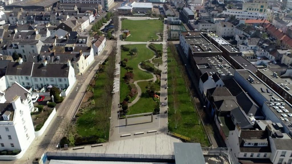 Property photo 1 of 4