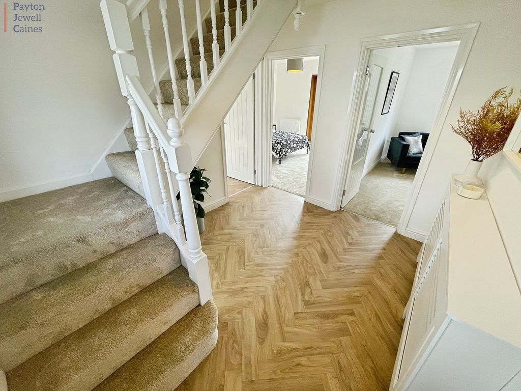 Property photo 3 of 7 Not Specified