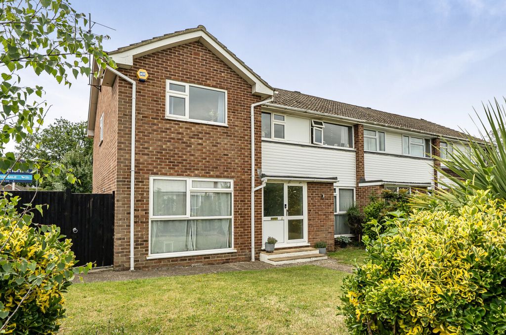 Property photo 1 of 20 1480409-1-6A35087...