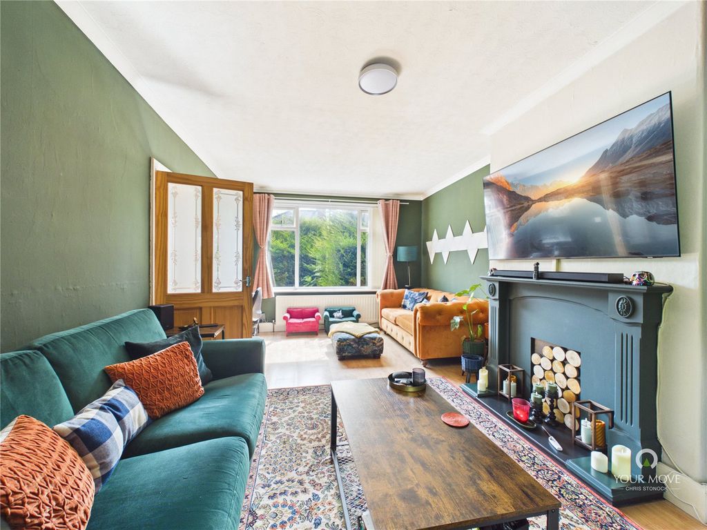 Property photo 2 of 13 Picture No. 26