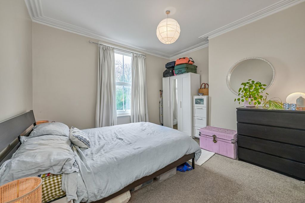 Property photo 2 of 17 Picture No. 05