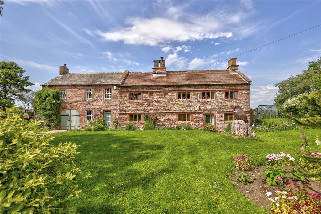 Property photo 1 of 53 Brockley Moor House