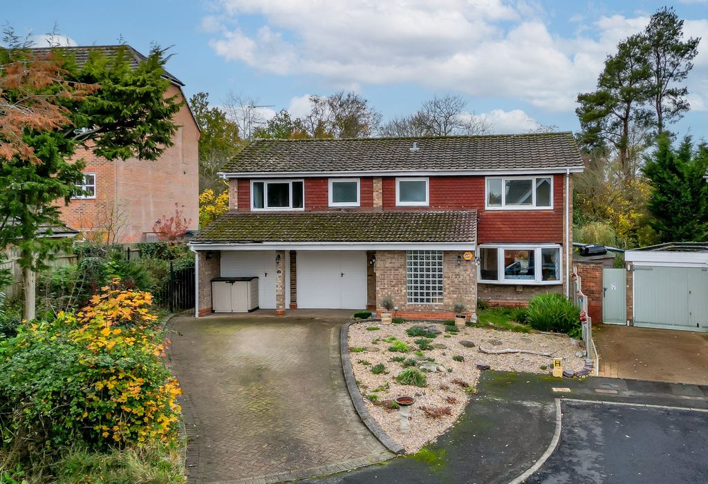 Property photo 1 of 29