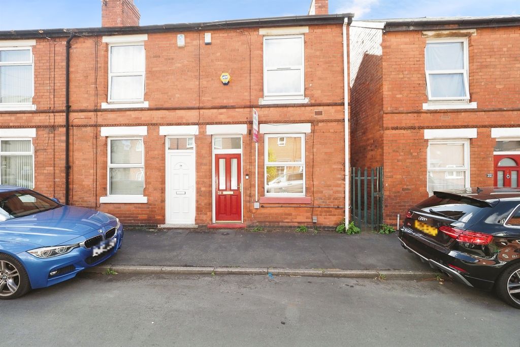 Property photo 1 of 17