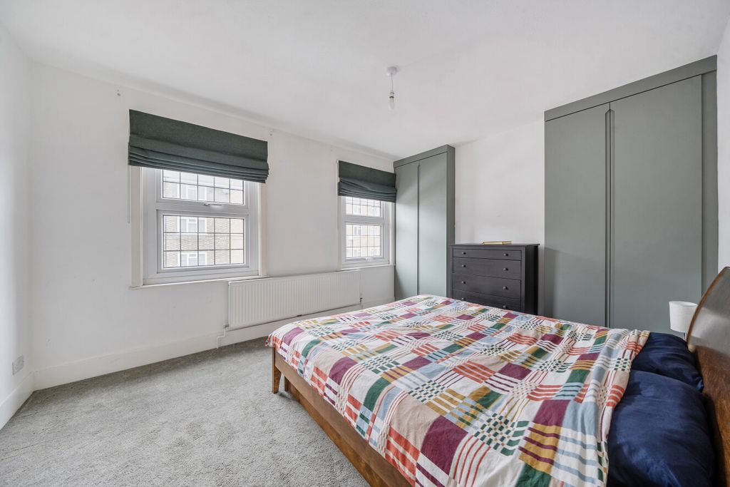 Property photo 3 of 18 1411387-7-6995A55...