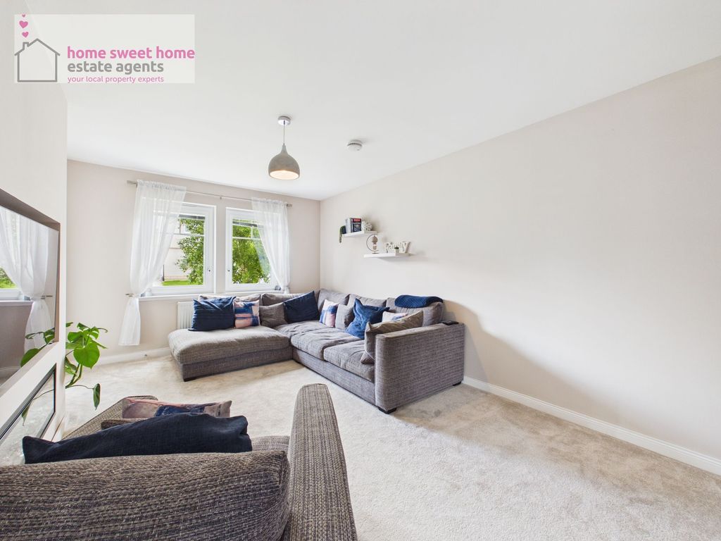Property photo 3 of 34