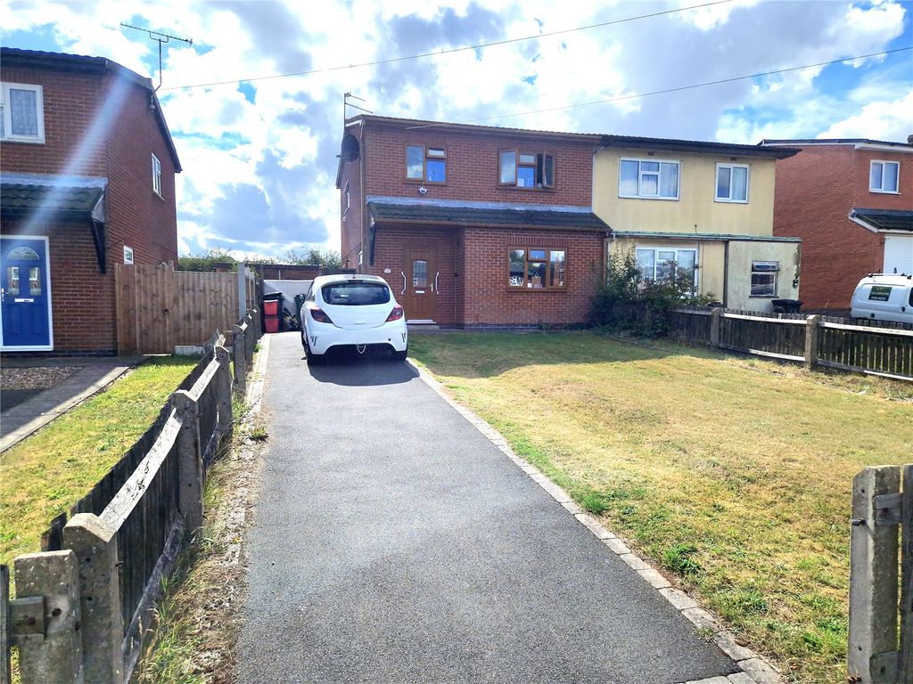 Property photo 1 of 18 Picture No. 02