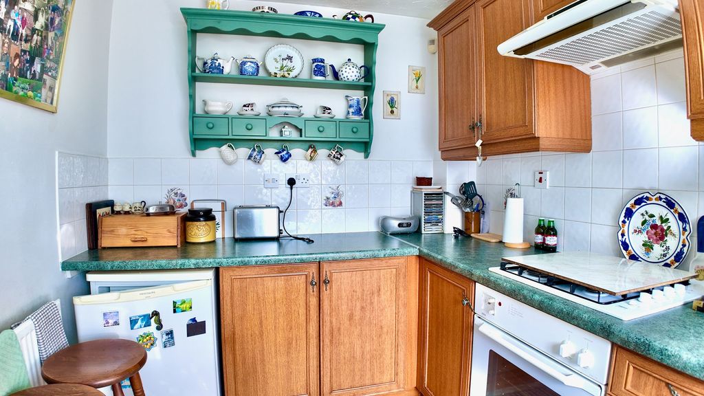 Additional image 11 of 3 bed semi-detached house for saleSt. Madoc Close, Pontllanfraith NP12