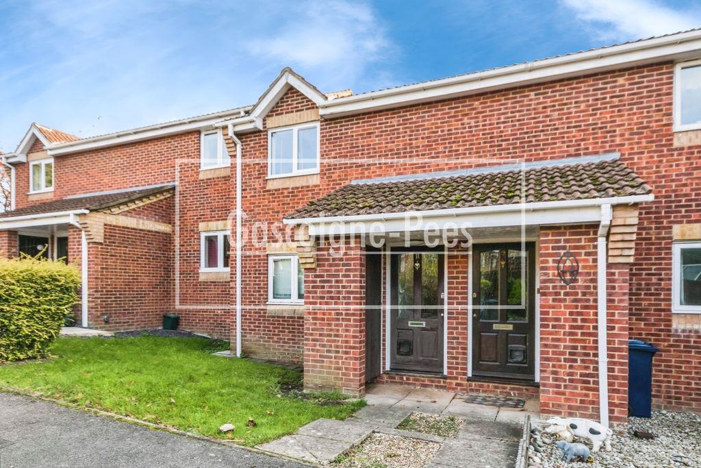 Property photo 1 of 9