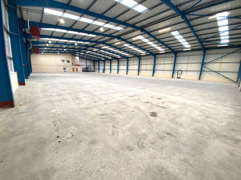 Property photo 2 of 9