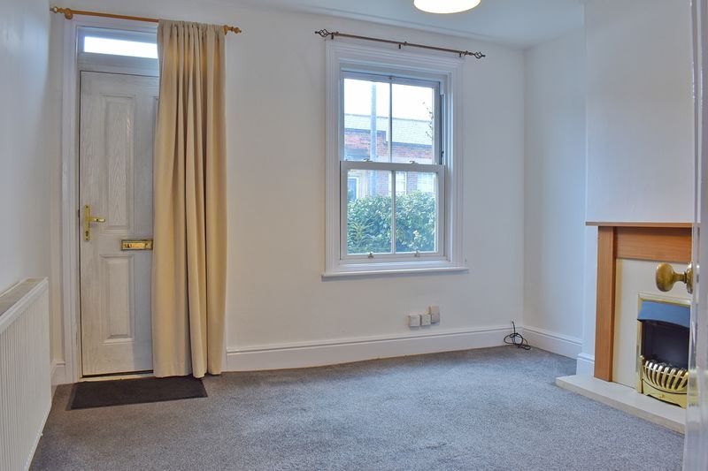 Property photo 2 of 9 Photo 14