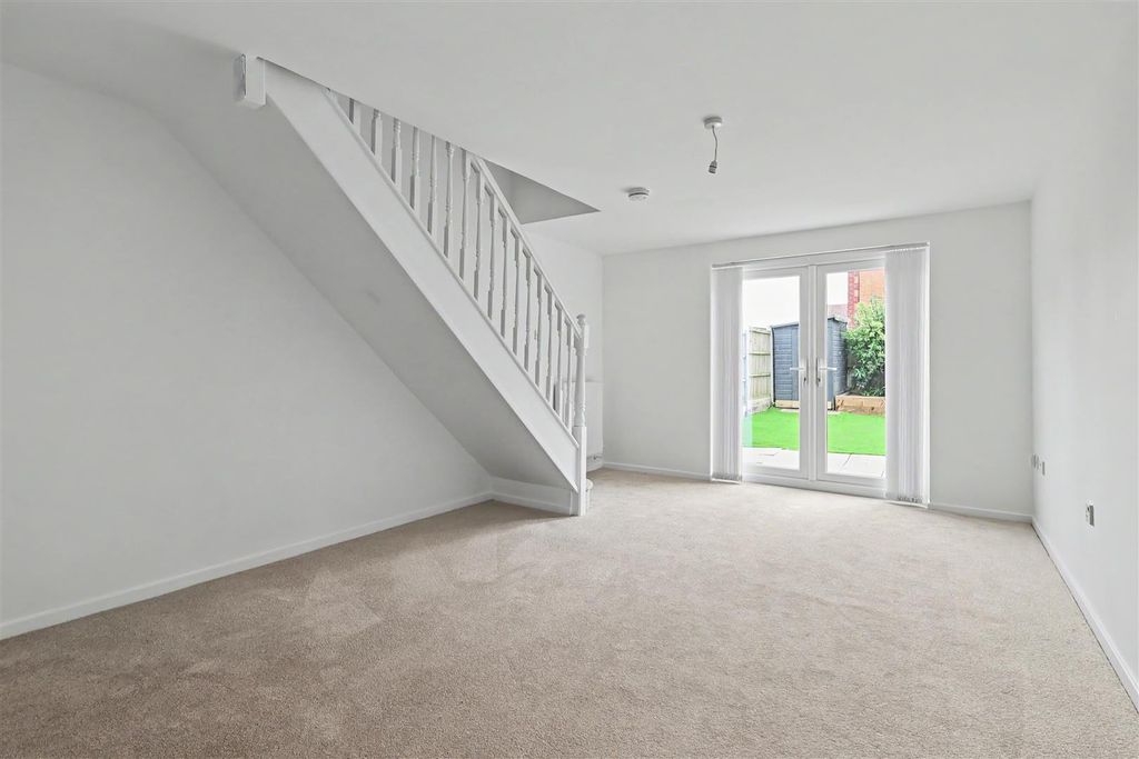 Property photo 3 of 12 Img_5603.Jpg