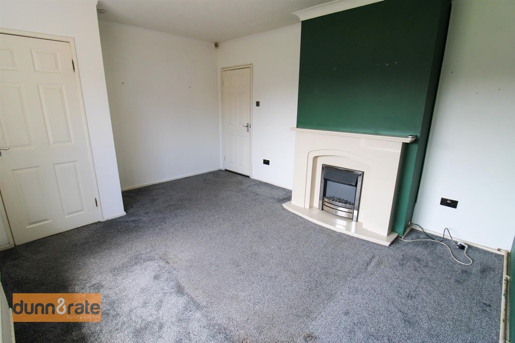 Property photo 3 of 18 Img_2311.Jpg