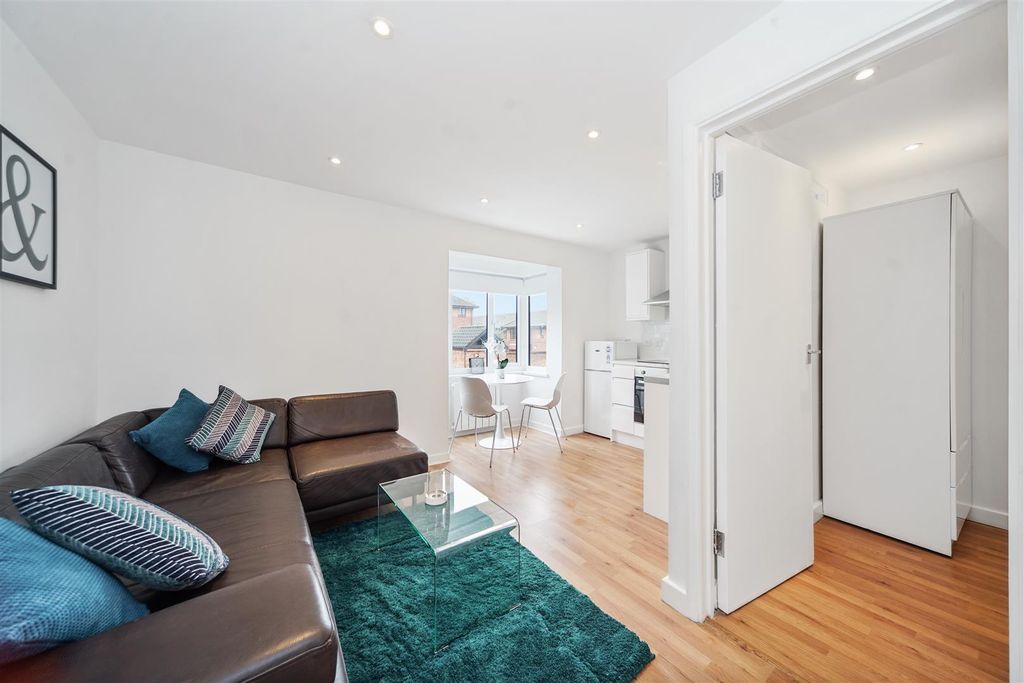 Property photo 2 of 6 15832326 (2).Jpg