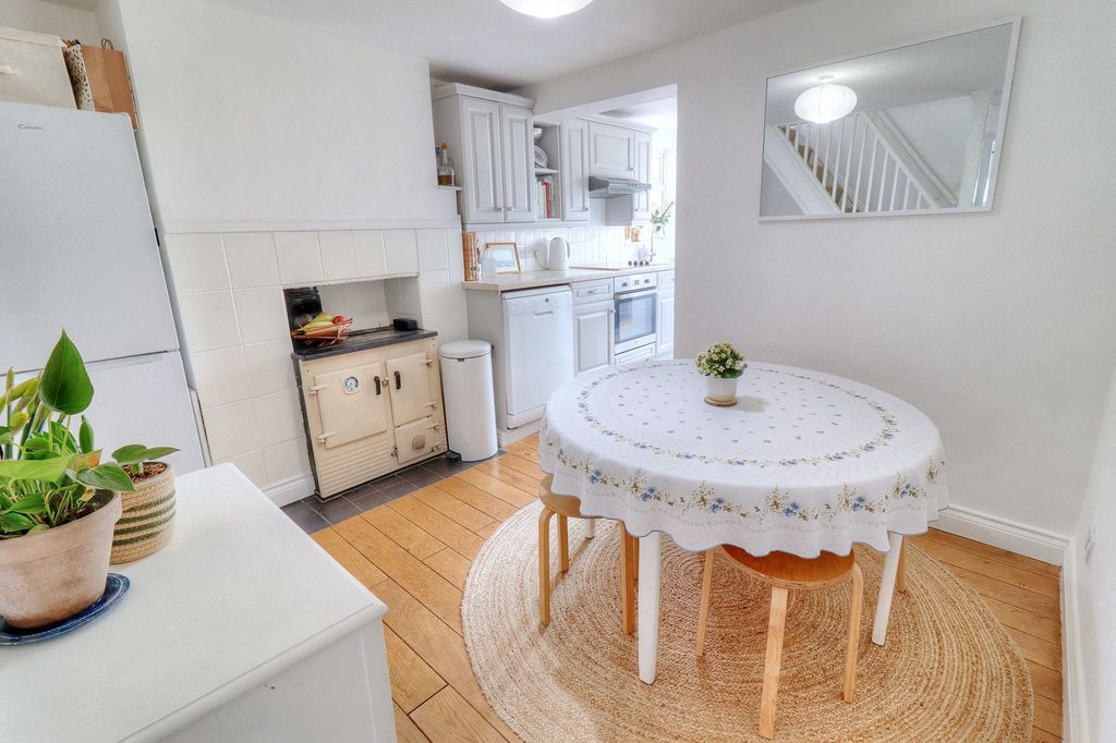 Property photo 3 of 15 Photo 3