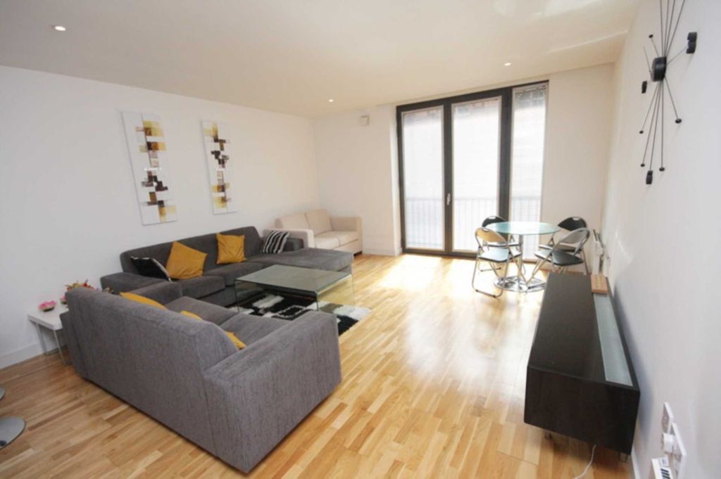 Property photo 1 of 5