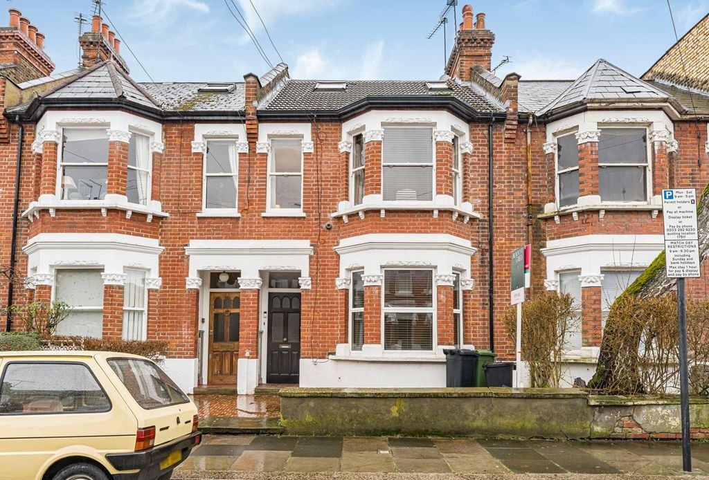 Property photo 1 of 8 Ingfront.Jpg