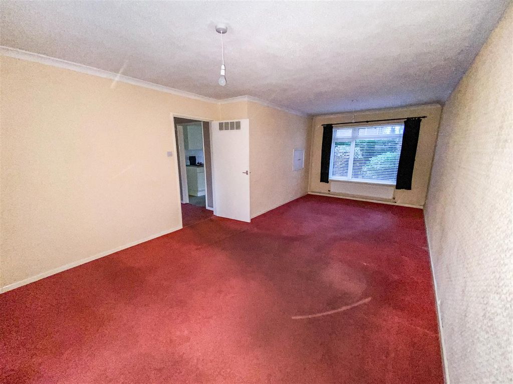 Property photo 2 of 14 91, Cox Tor Road Tavistock, Pl19 9Jg | Hollis Morg