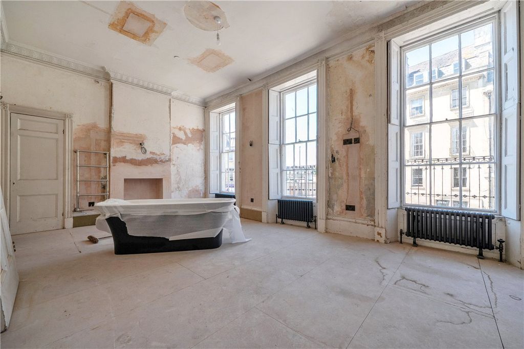 Property photo 2 of 14 Picture No. 22