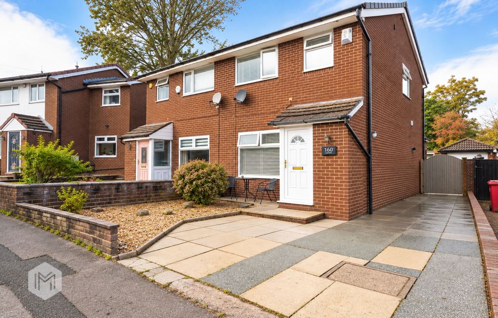 Property photo 1 of 25