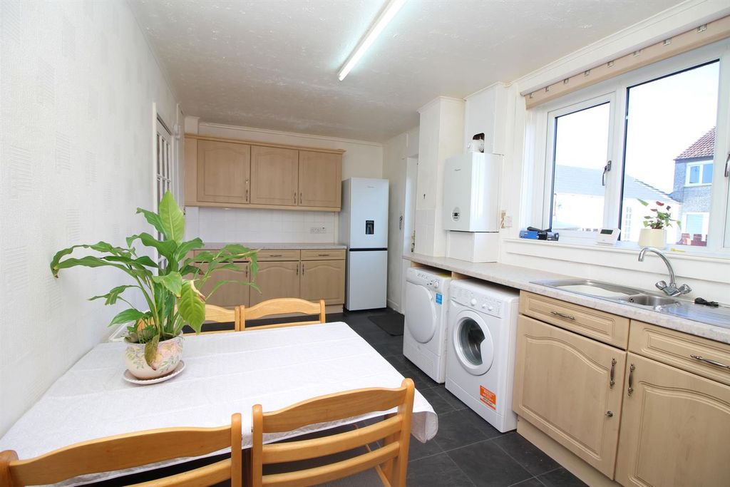 Property photo 3 of 22 7.Jpg