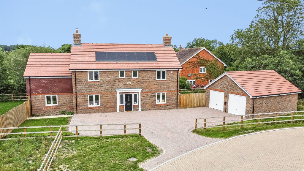 Property photo 1 of 30