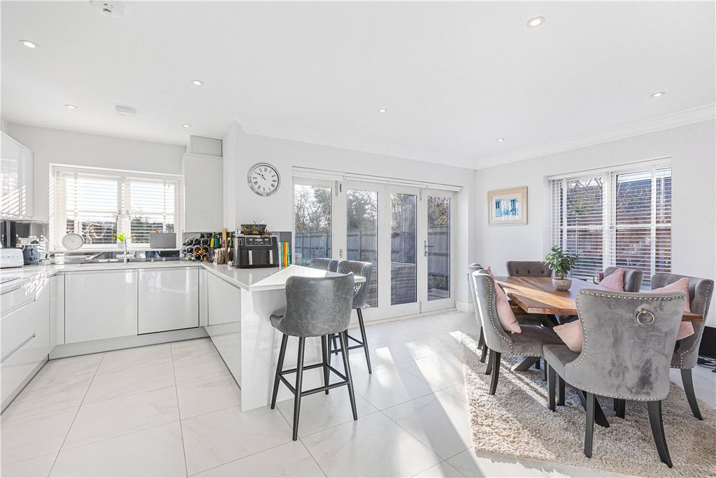 Property photo 2 of 23 Picture 2