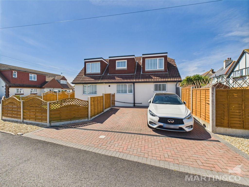 Property photo 1 of 23