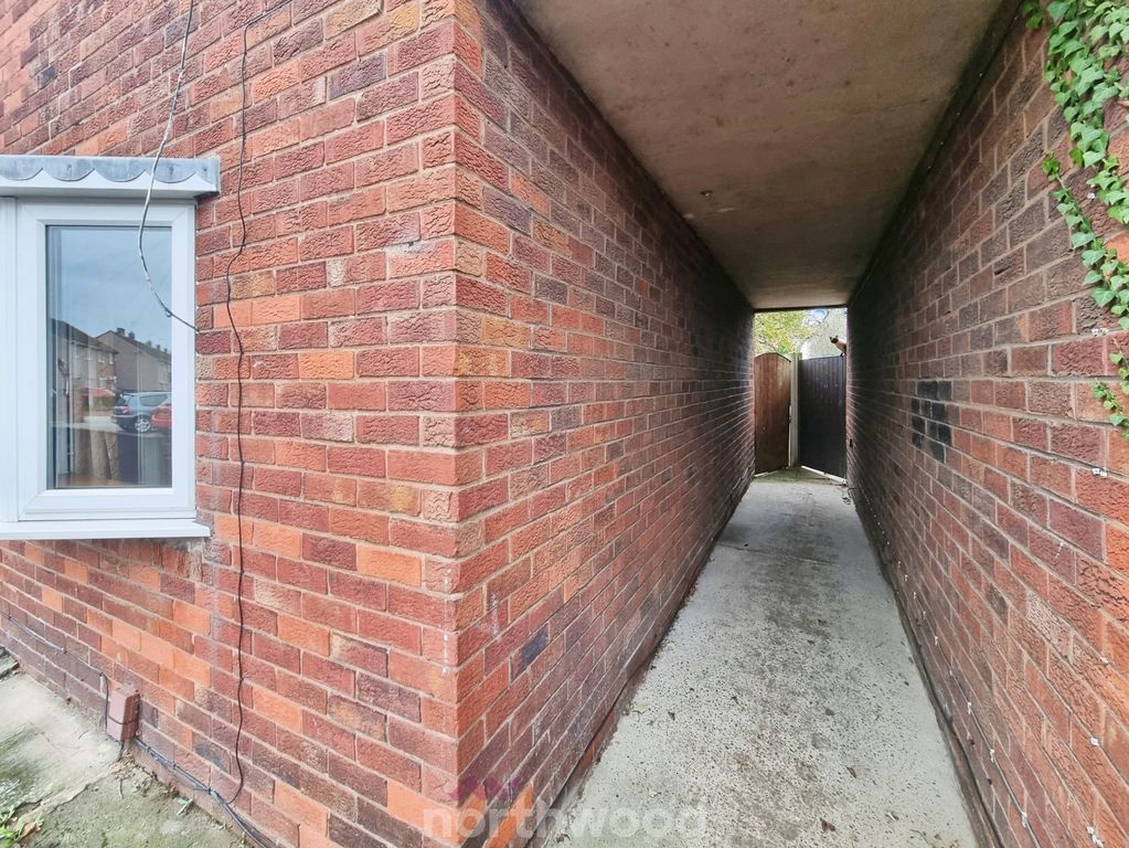 Property photo 3 of 29