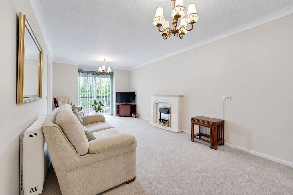 Property photo 3 of 18