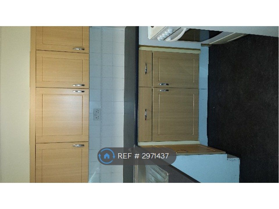 Property photo 2 of 3