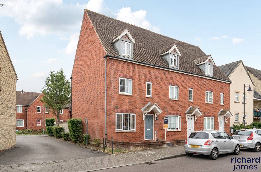 Property photo 1 of 10 c6Ca44Ea3Bba4c2Eb4d74226204Bde97