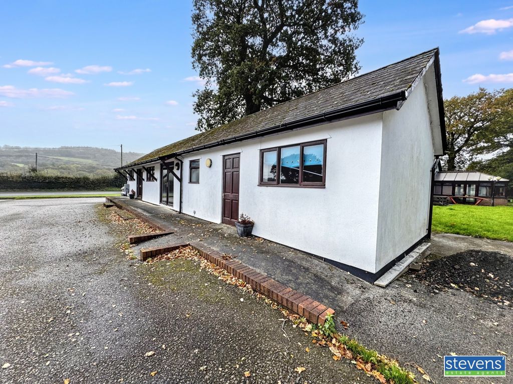 Property photo 1 of 5 Image00001