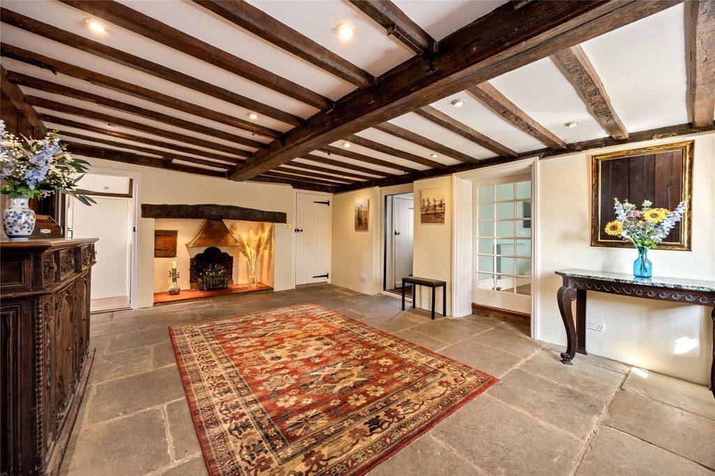 Property photo 3 of 32 Reception Hall