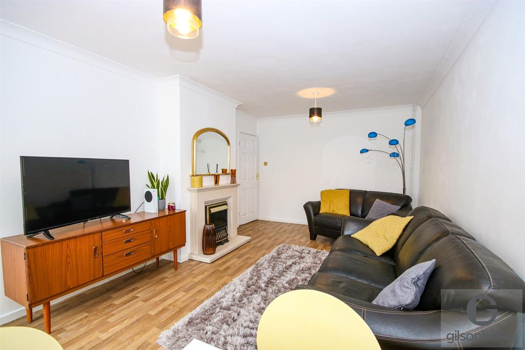 Property photo 3 of 13 Img_8020-2.Jpg