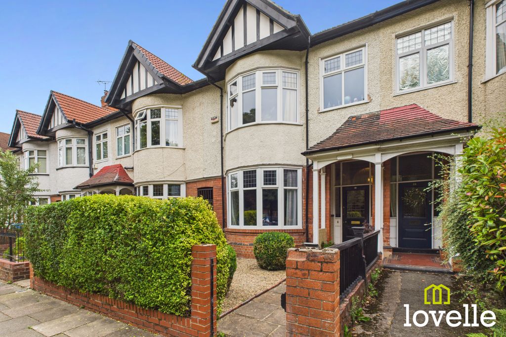 Property photo 1 of 35